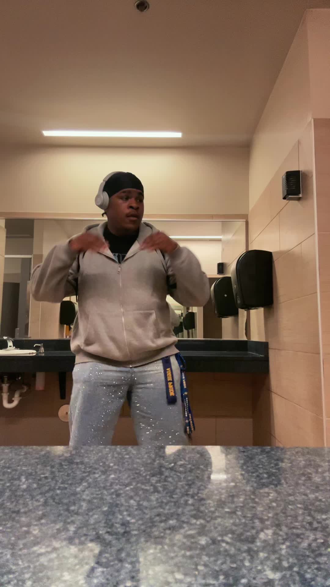 @OfficiallyG6