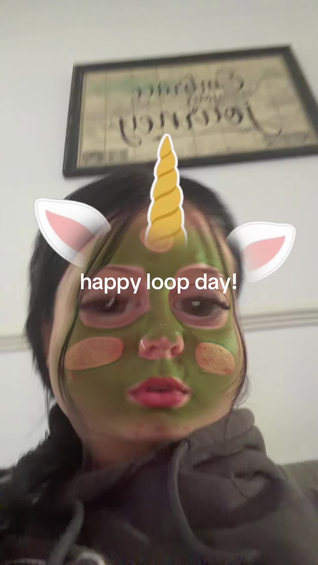 @(&sup;｡&bull;́‿&bull;̀｡)&sup;