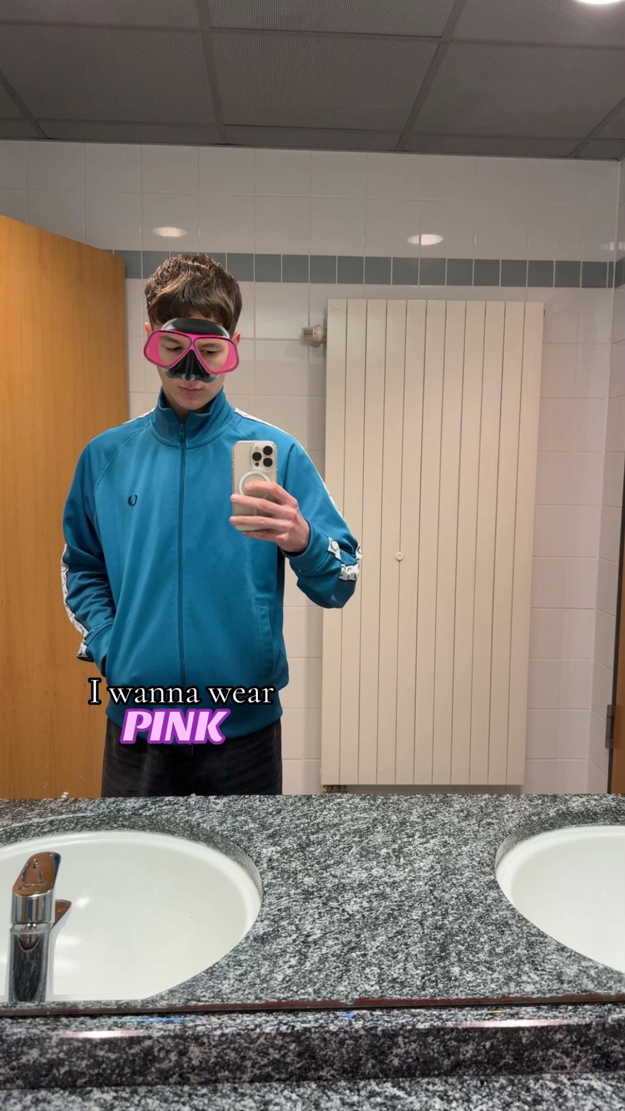 @louis🚩✊🏽 &sup1;⁶&sup1; ☭