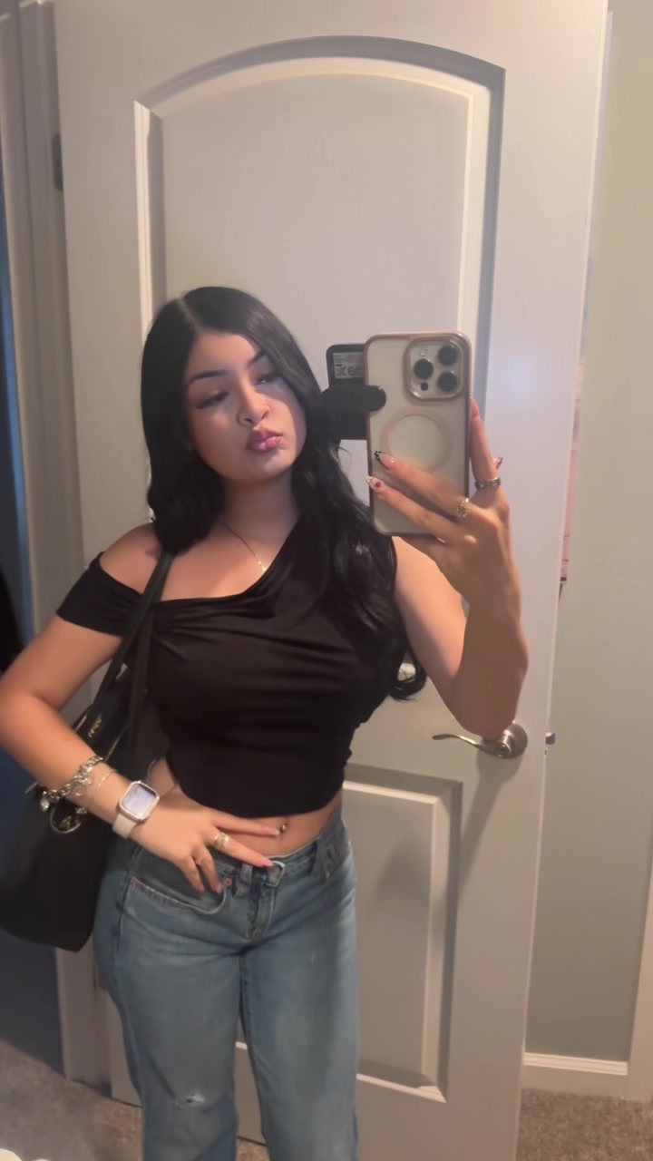 @𝐲𝐞𝐲𝐚