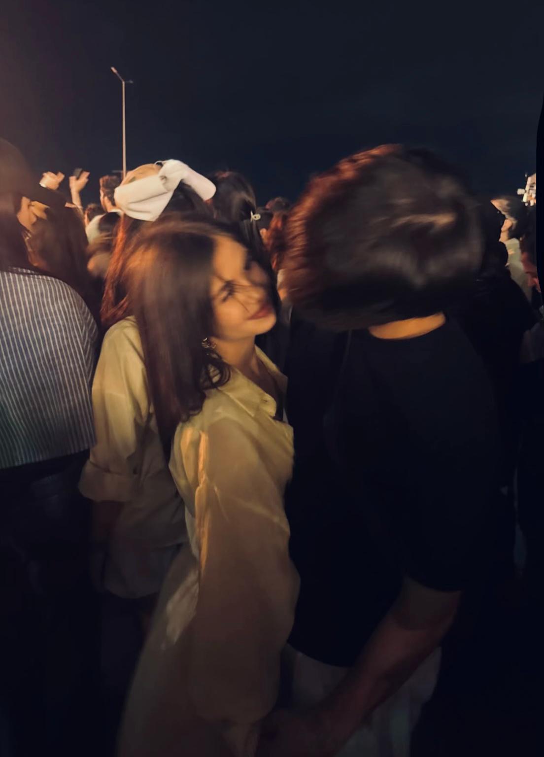 @🤍