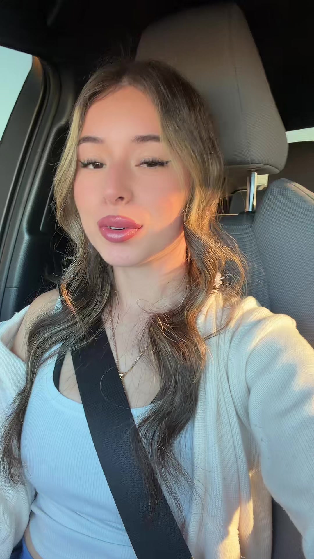@belennarellano