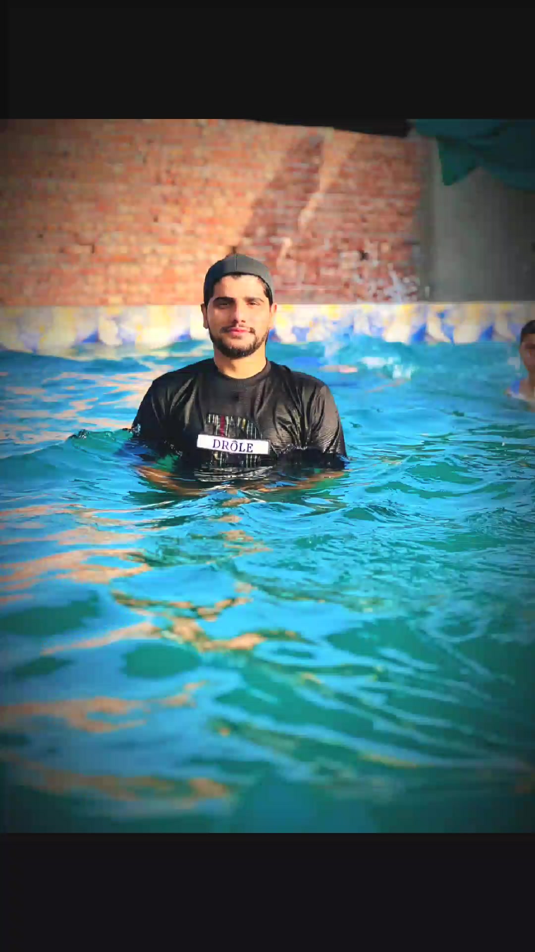 @ثاقب گُجر