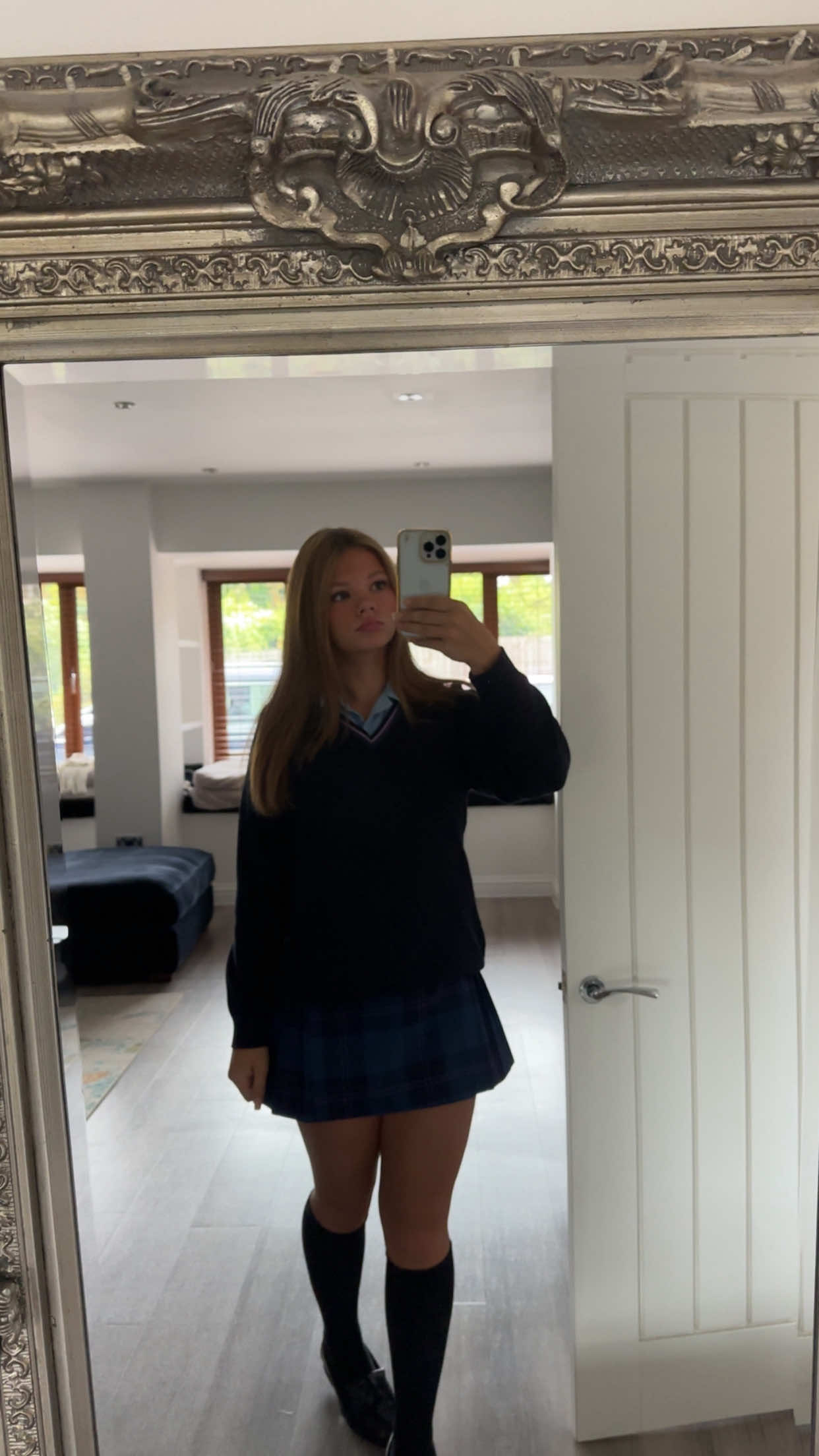 @holly🩵🫶🏻