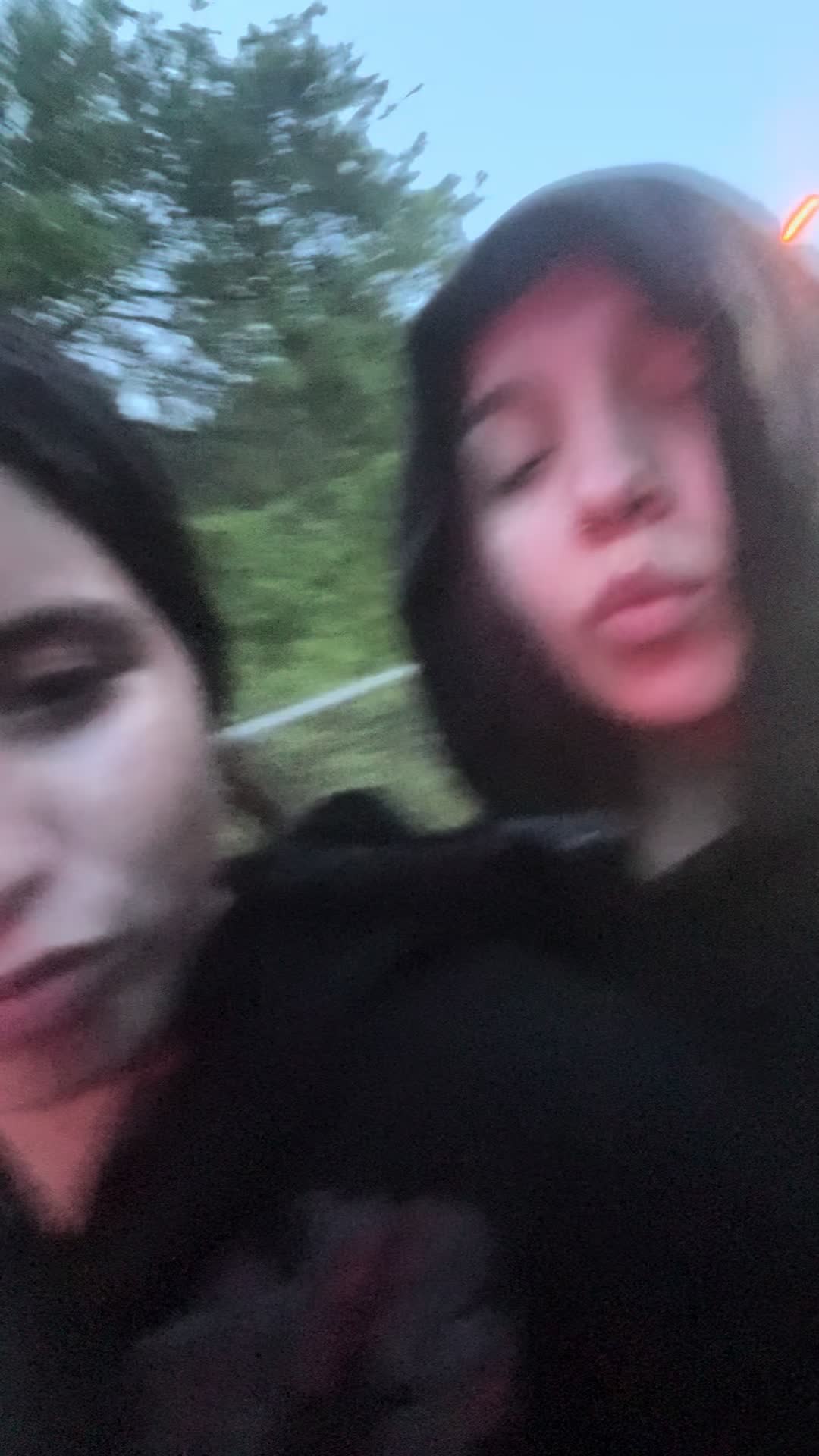 @luvvgeliii