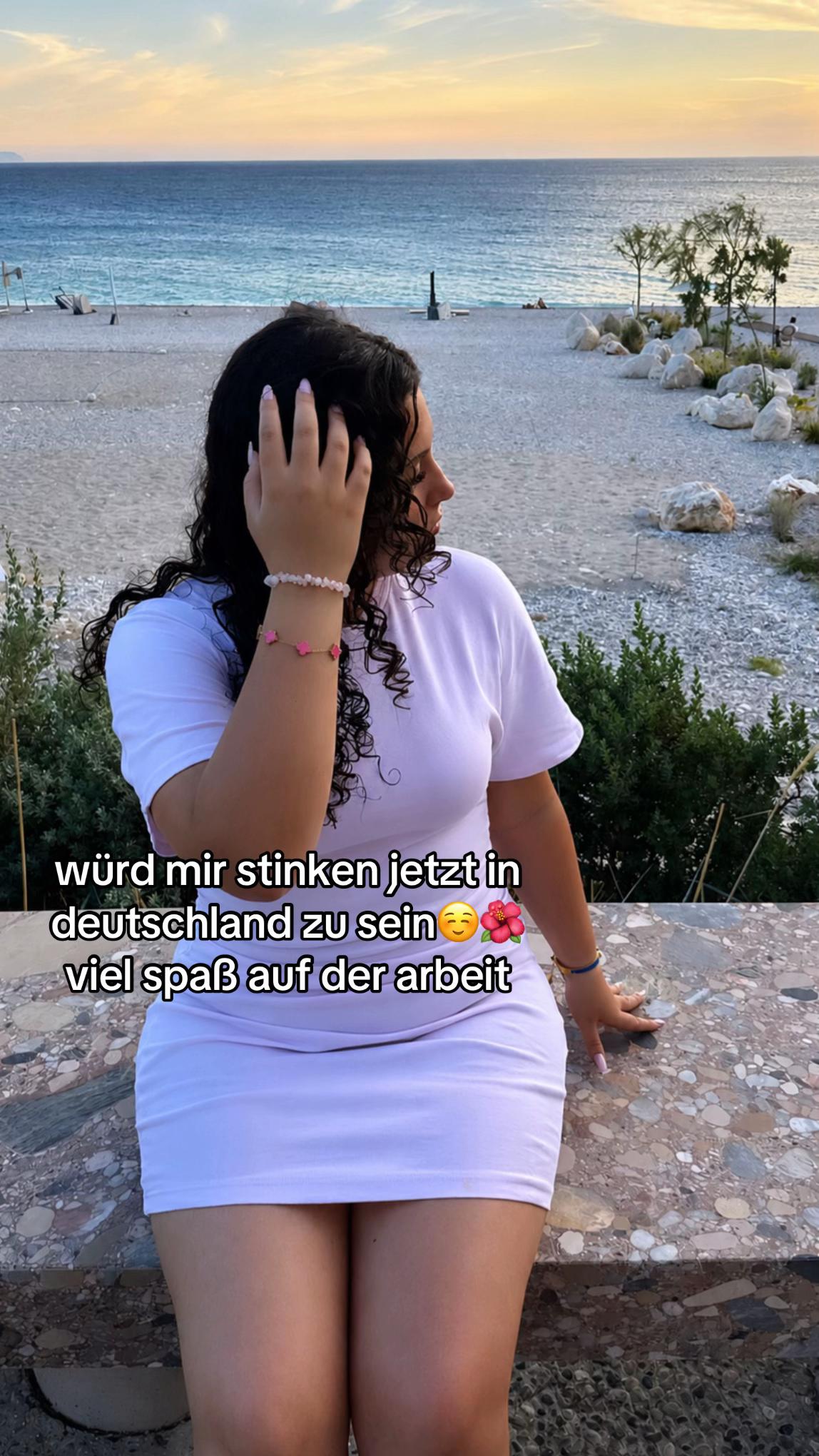 @alona