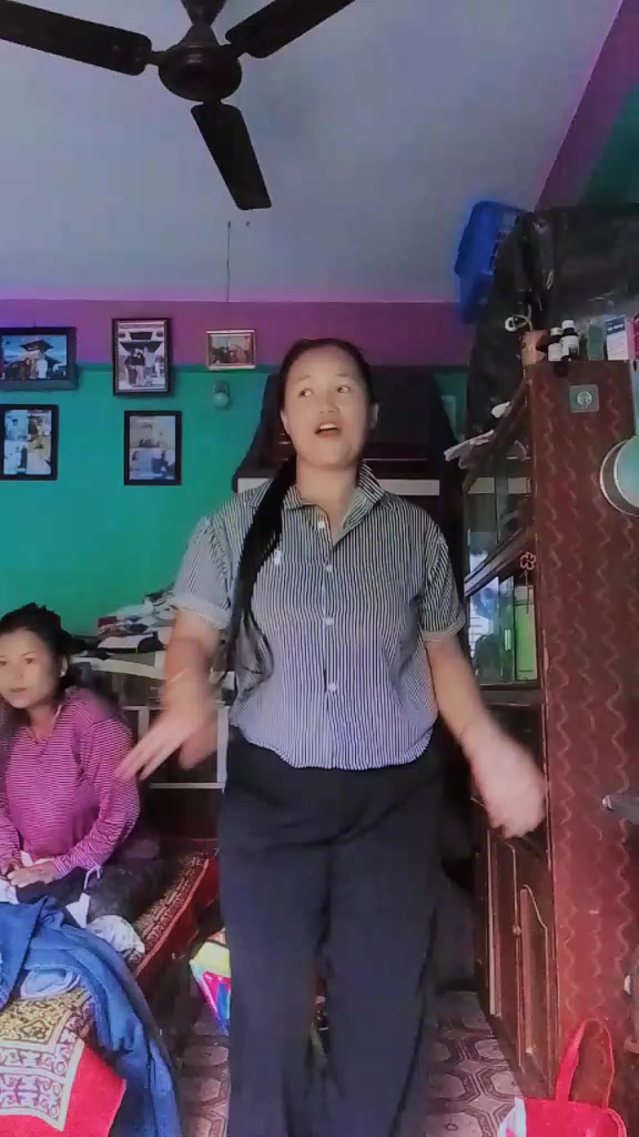 @Himrungseema❣️