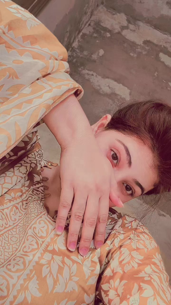 @Ziddi jatti 💞