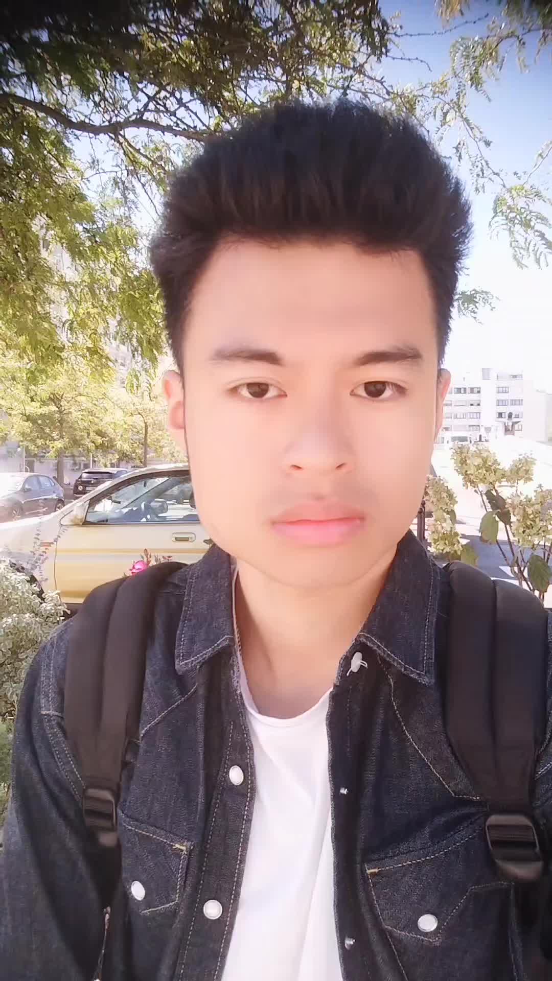 @Victor🇰🇭🇫🇷