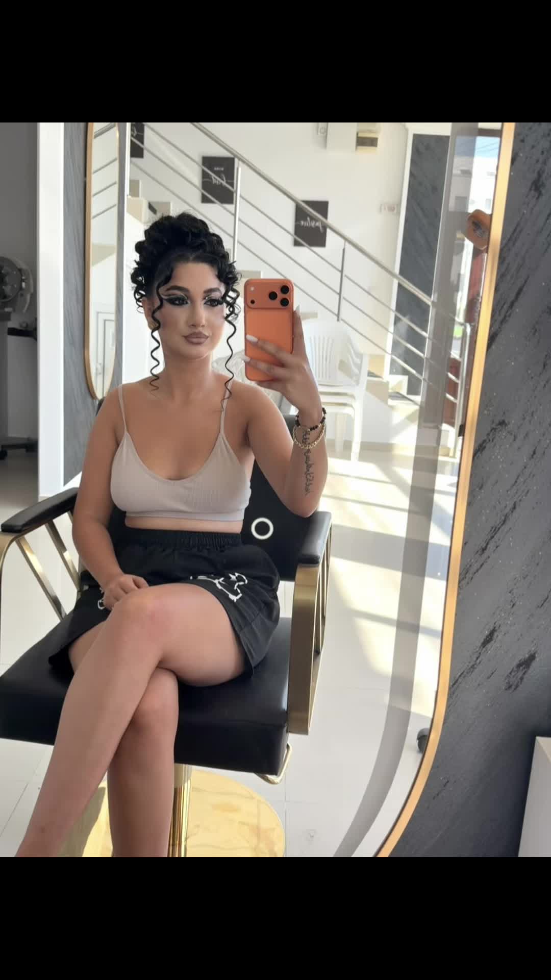 @Andra Ariana