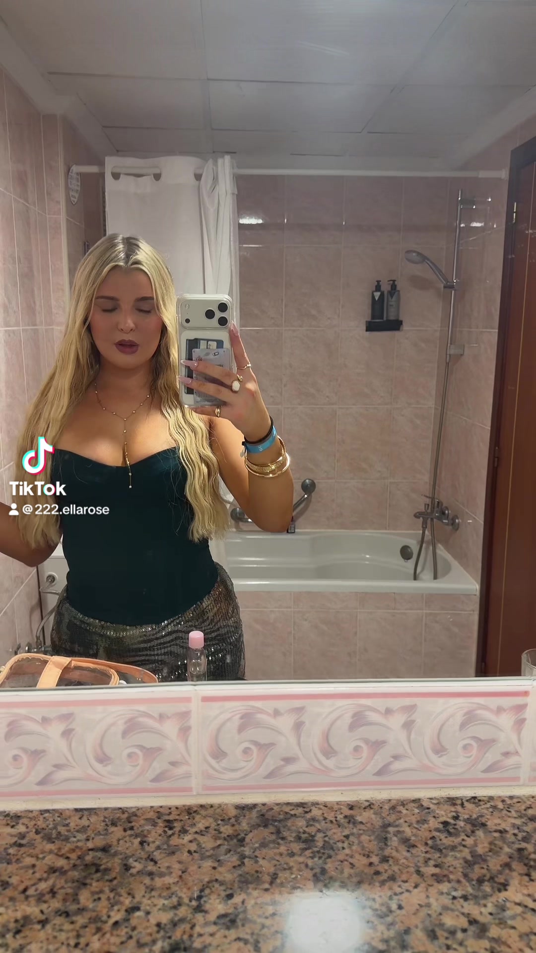 @😜