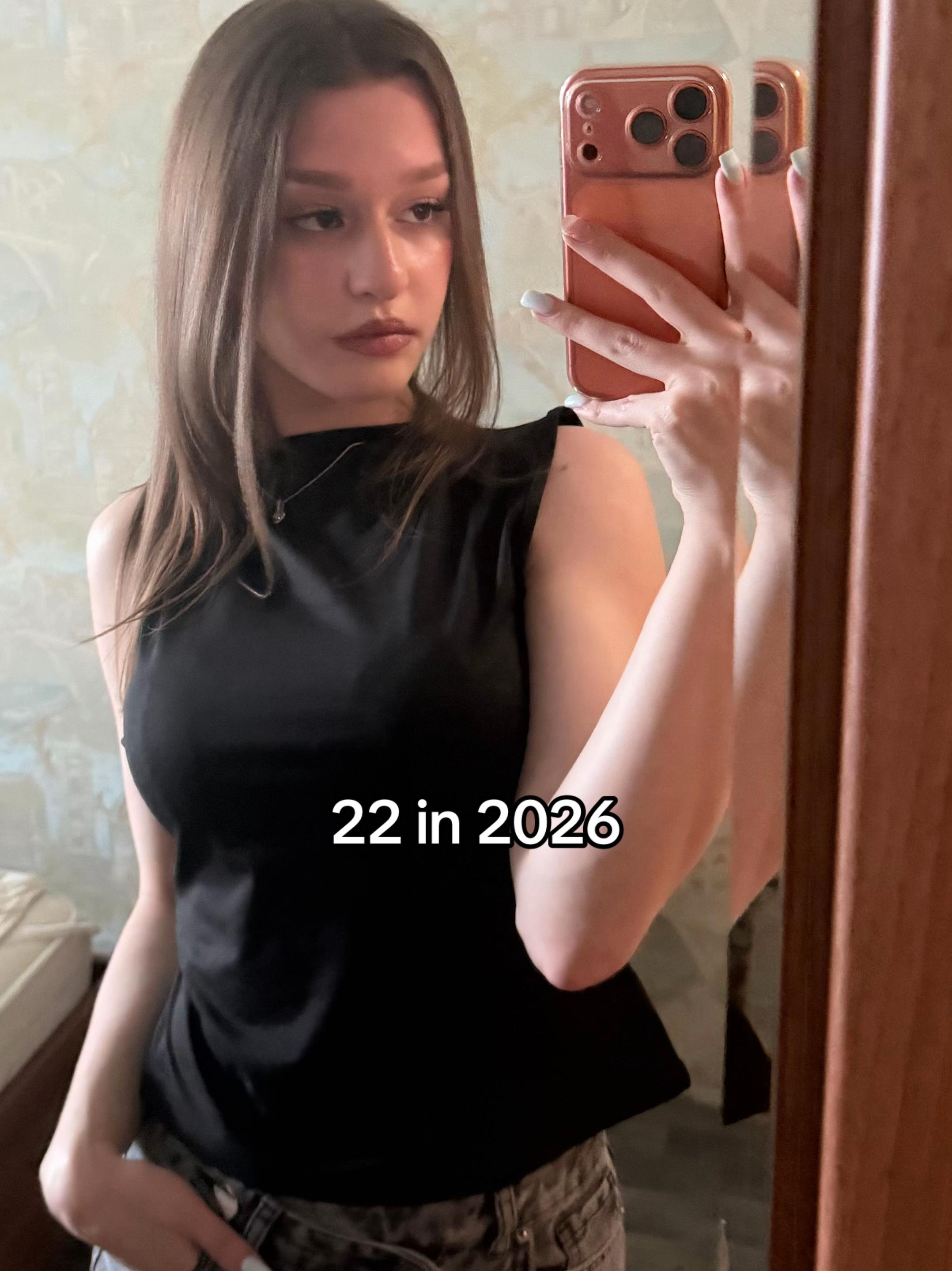 @оля🎀💕