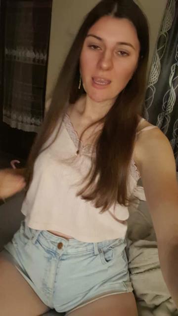 @elena123