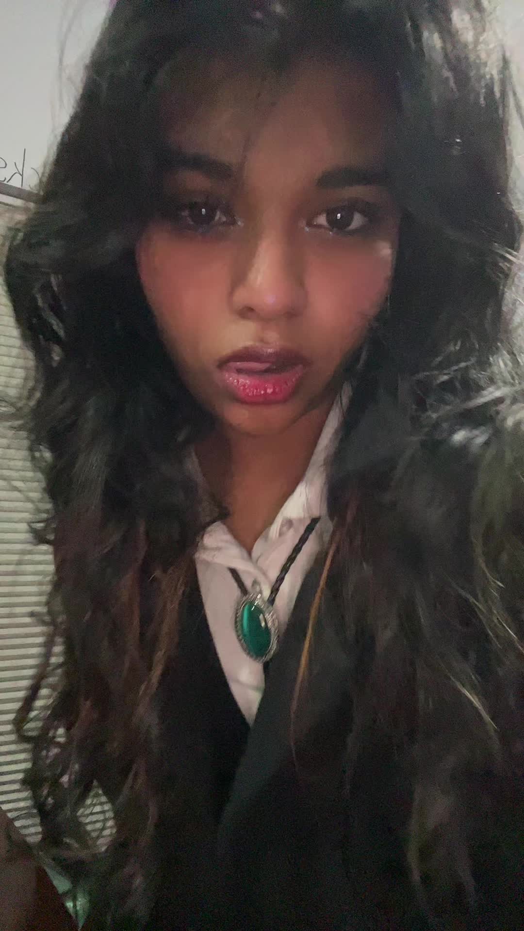 @mon