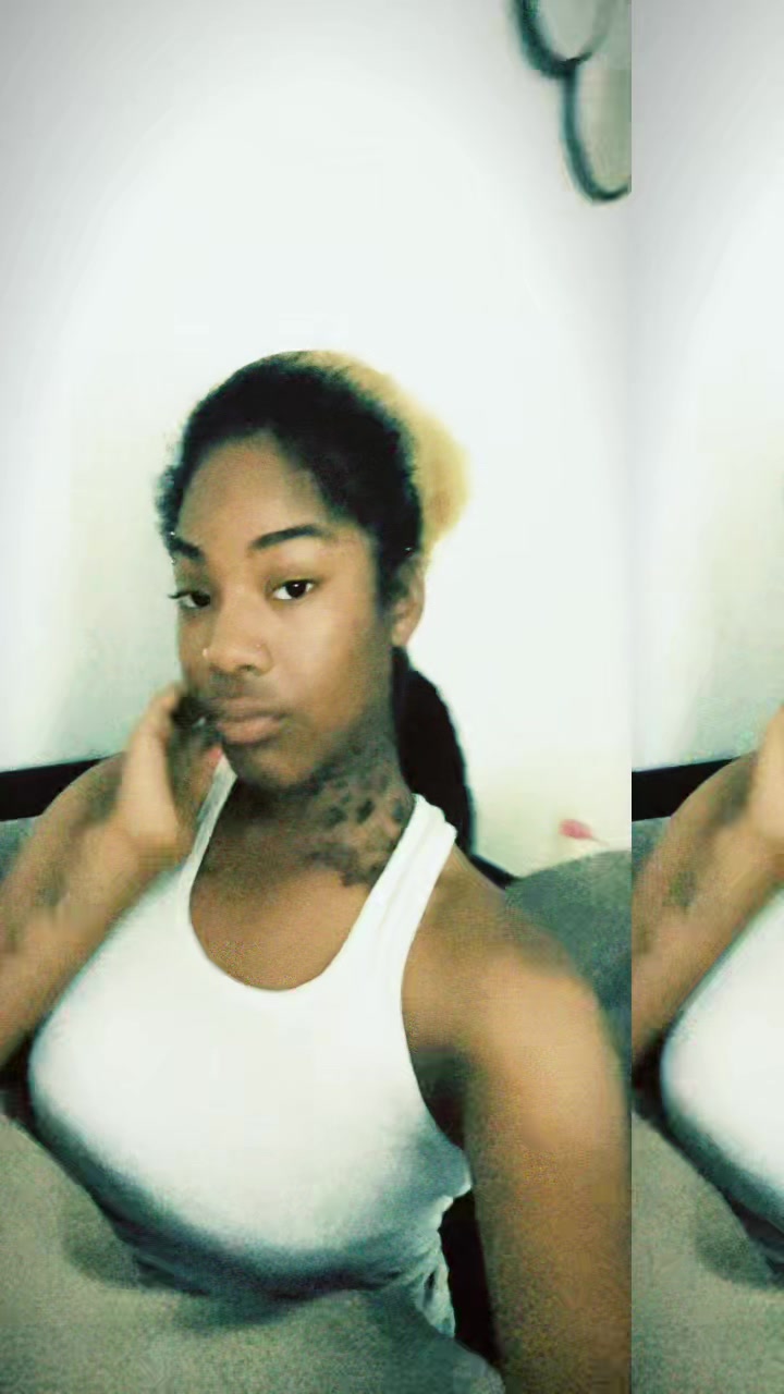 @Itsziahwiththe2gens