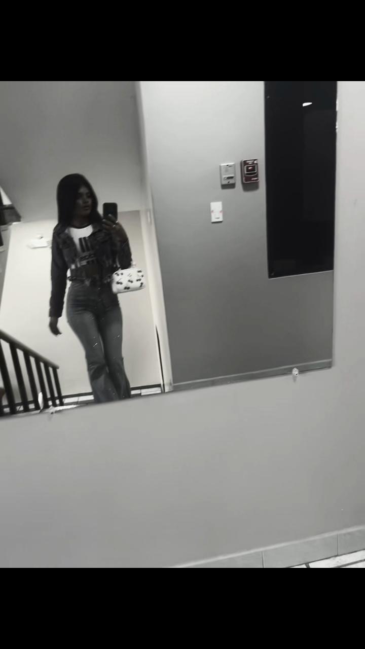 @ℰ𝓂𝒾𝓁𝓎🕷👸🏽