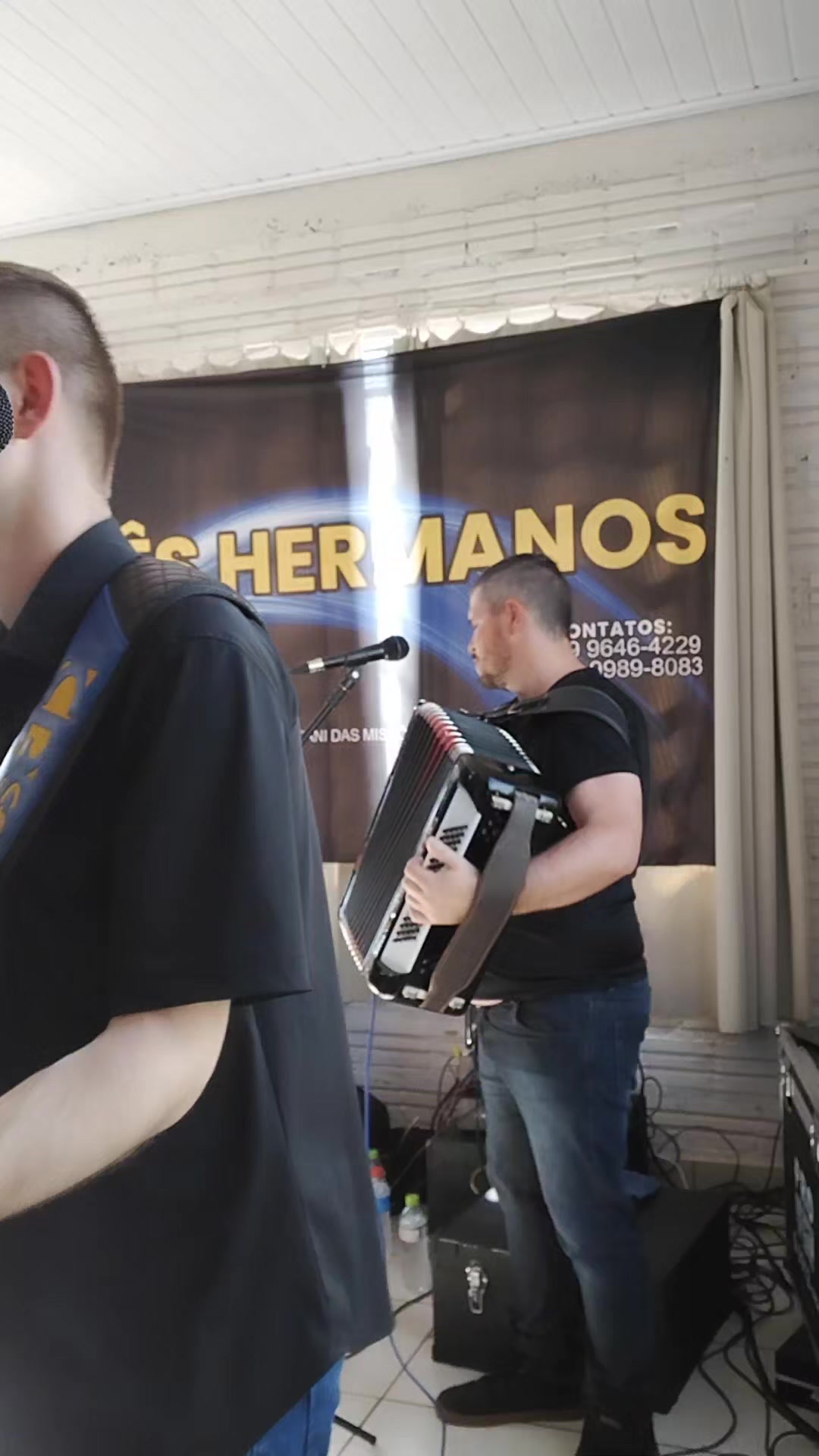 @Três Hermanos