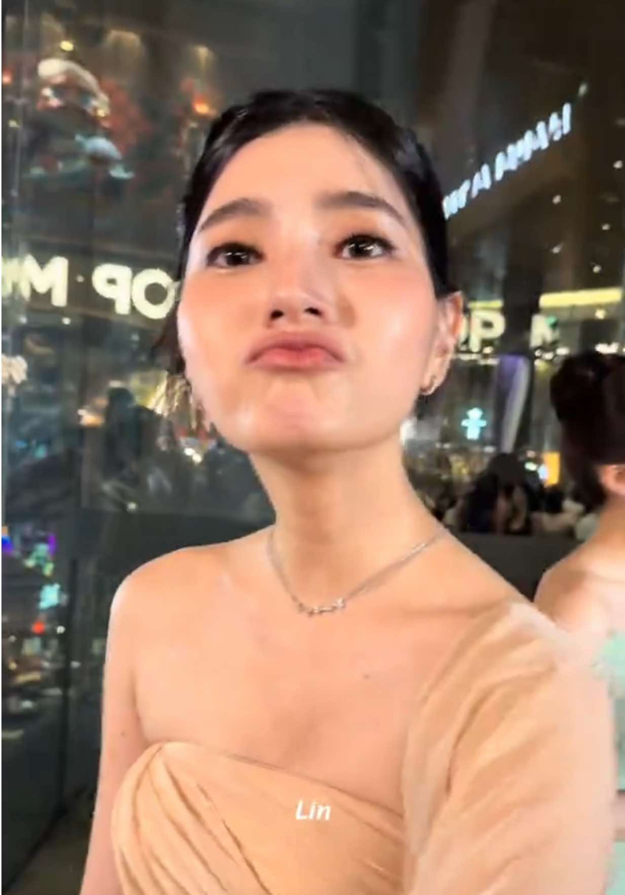 @Lin