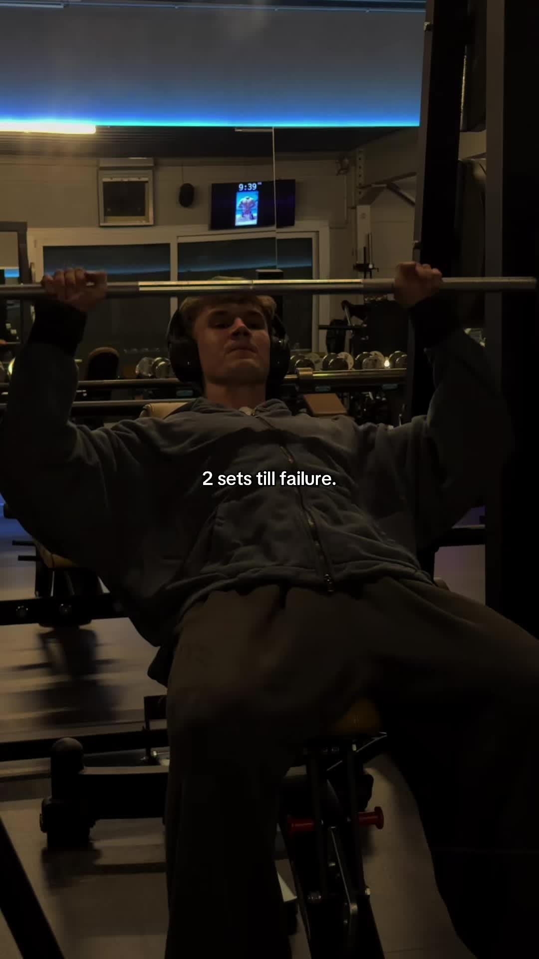 @Piotrgym