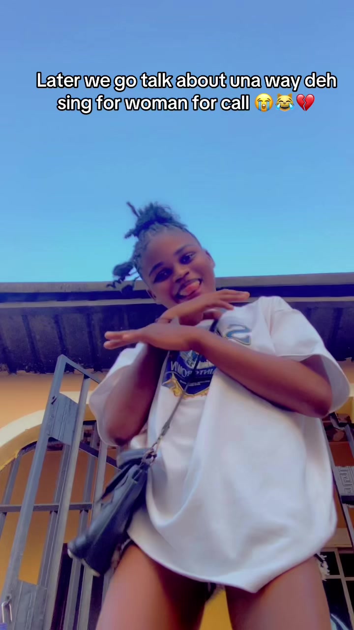 @QUEEN 💞 LOVER