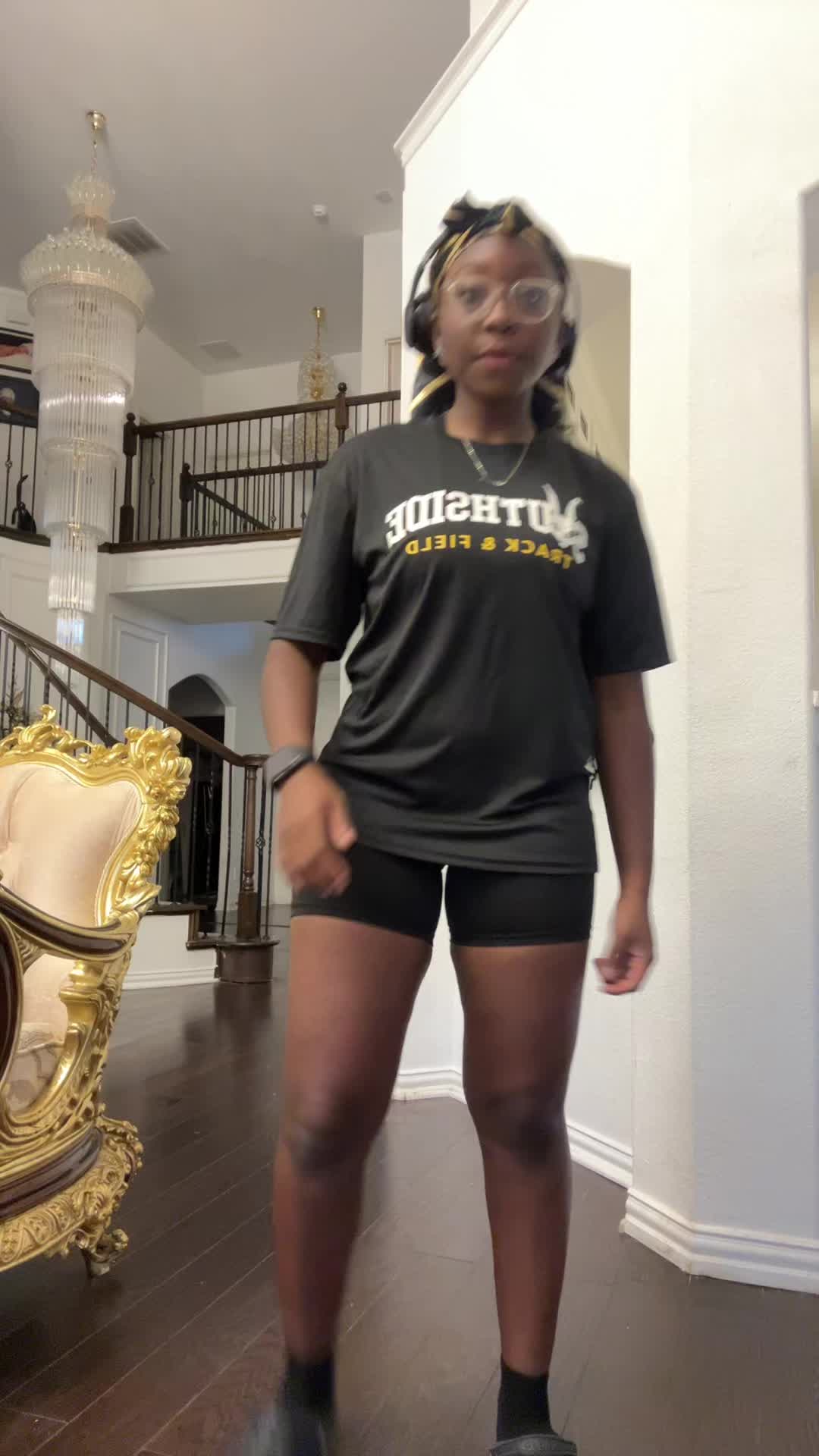 @𝓙𝓪𝓷𝓮𝓵𝓵𝓮🎀