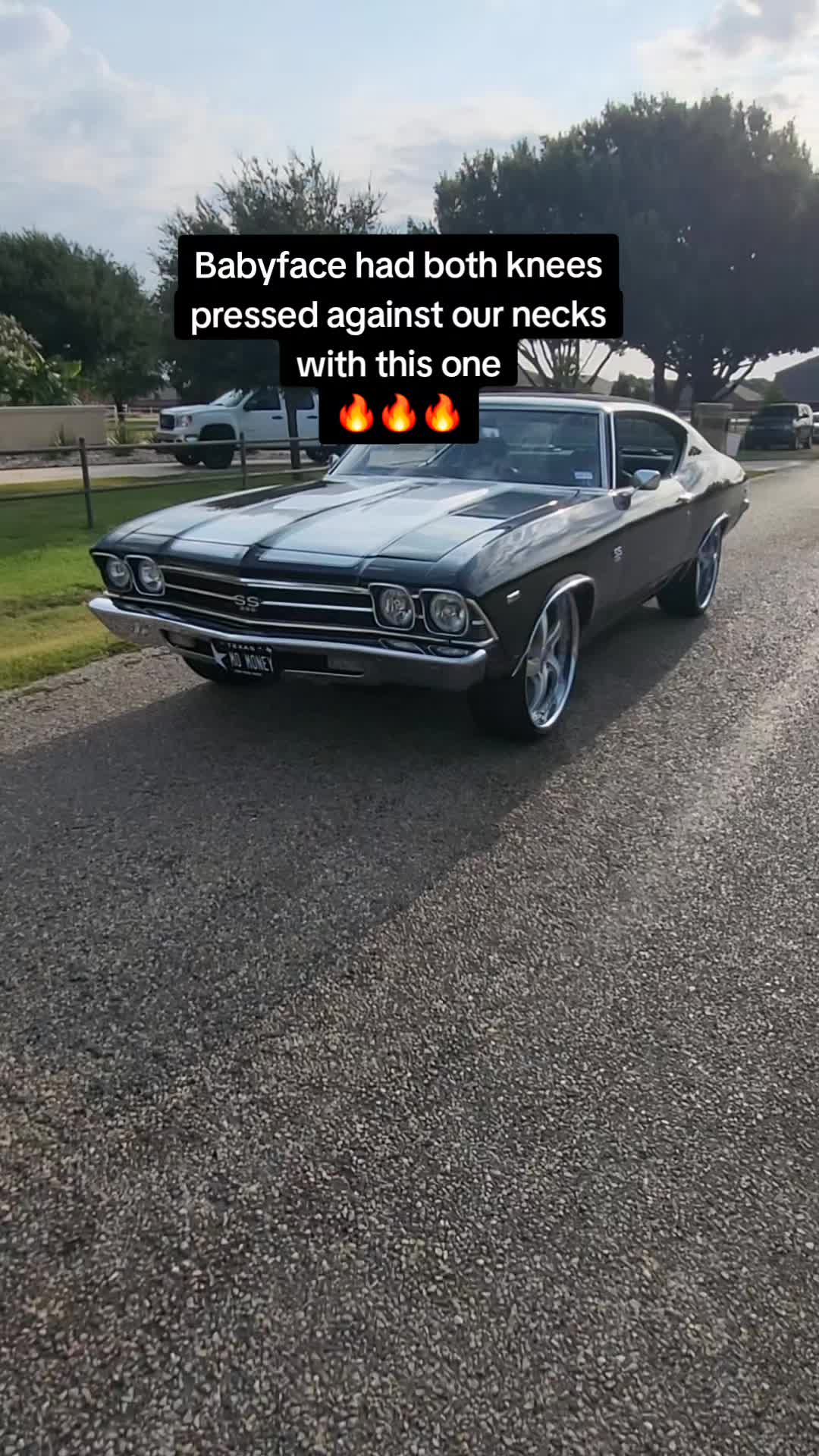 @MoMoney