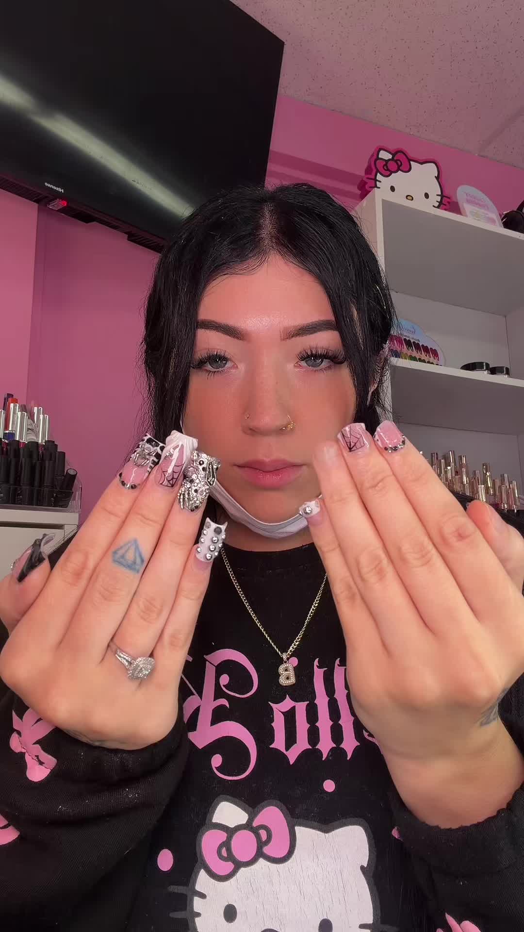 @briannathelongnailfairy