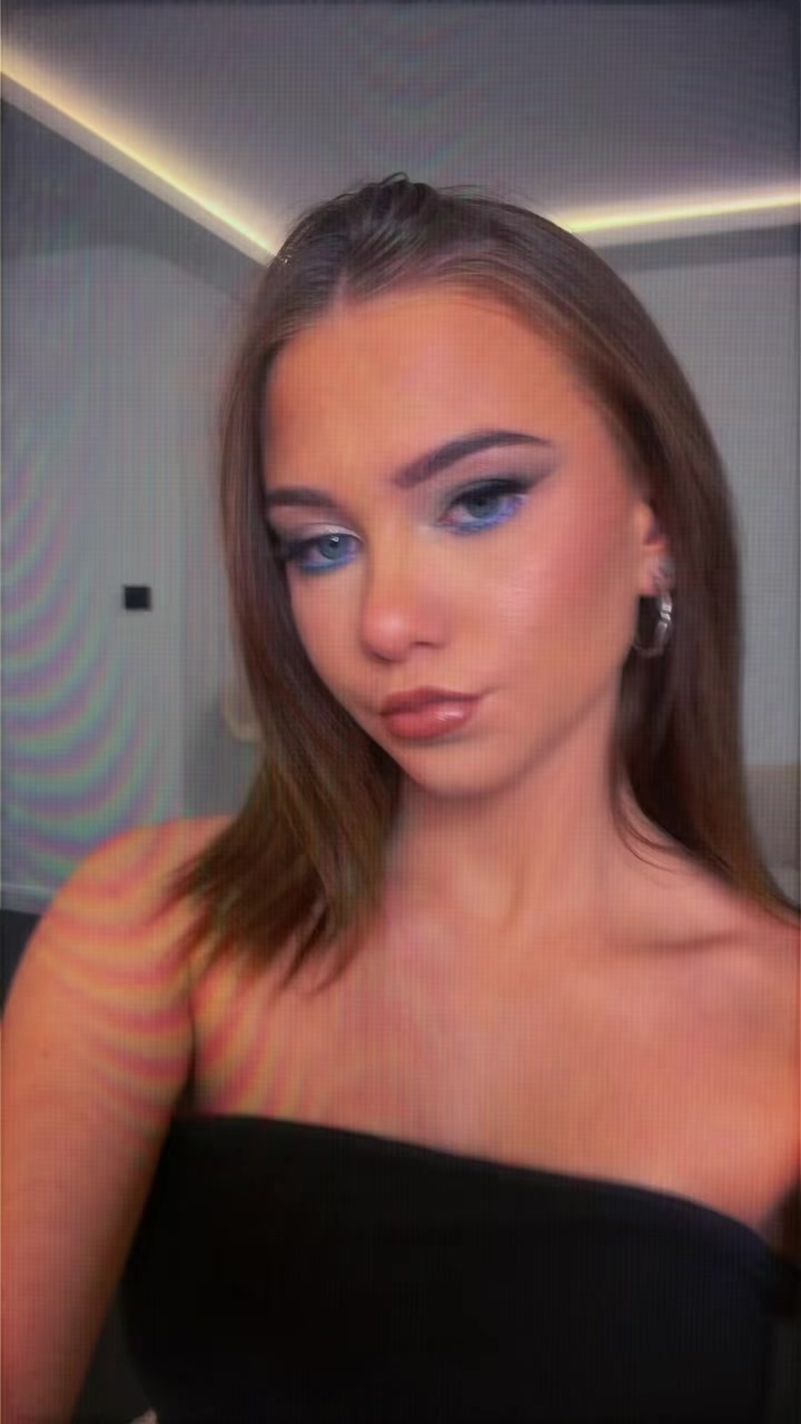 @0_8742_