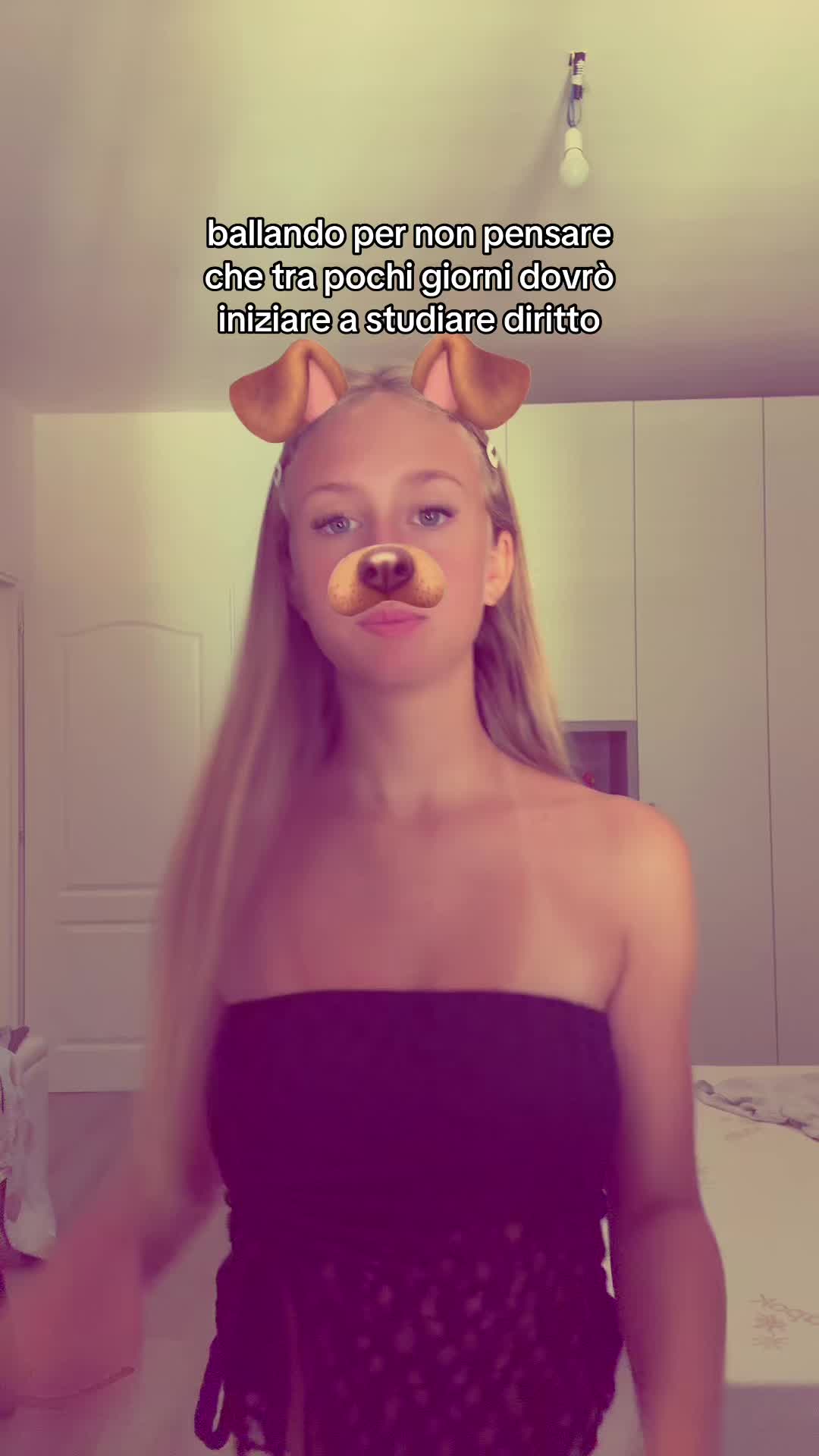 @𝓮𝓵𝓮.𝓼𝓹𝓪𝓶𝓶