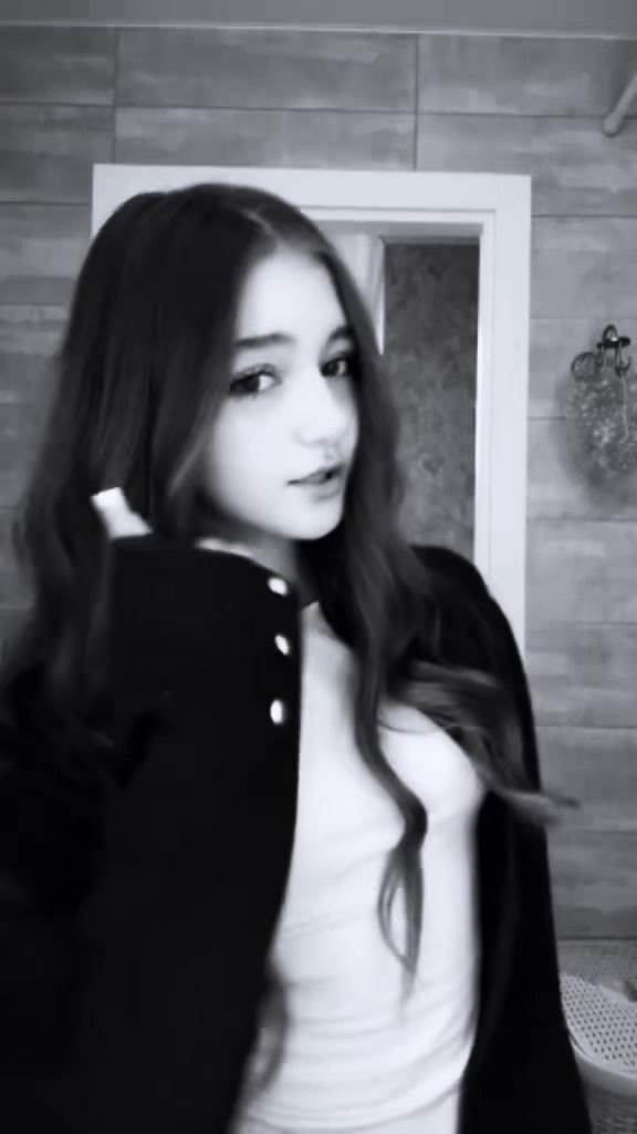 @evivuuvv