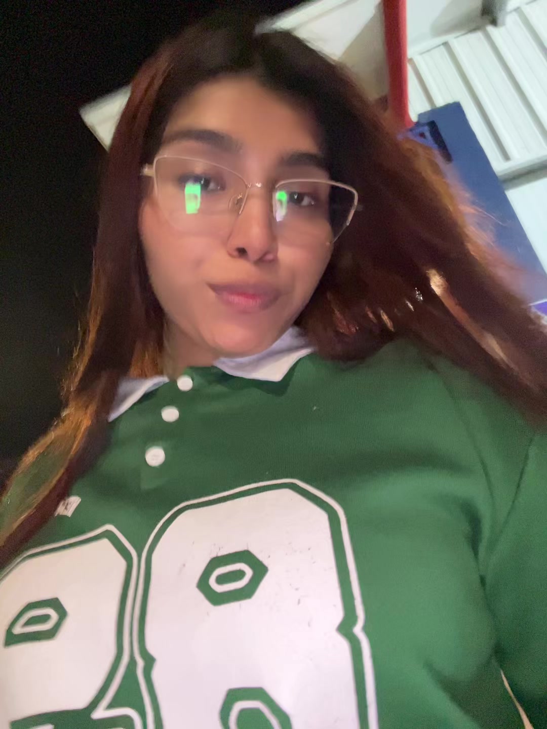 @Vane👩&zwj;👦🦕