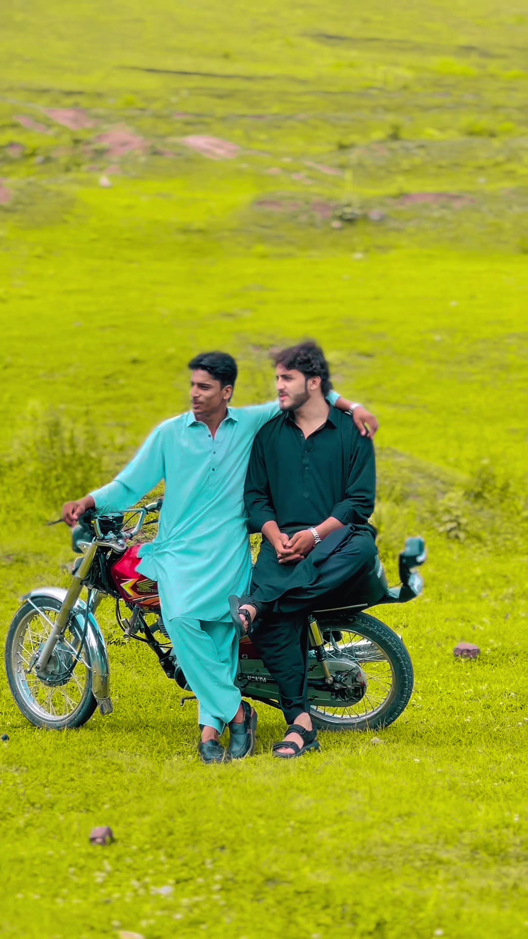 @⎯⎯❥ عبداللہ ماسید🔥(وزیرستانی)