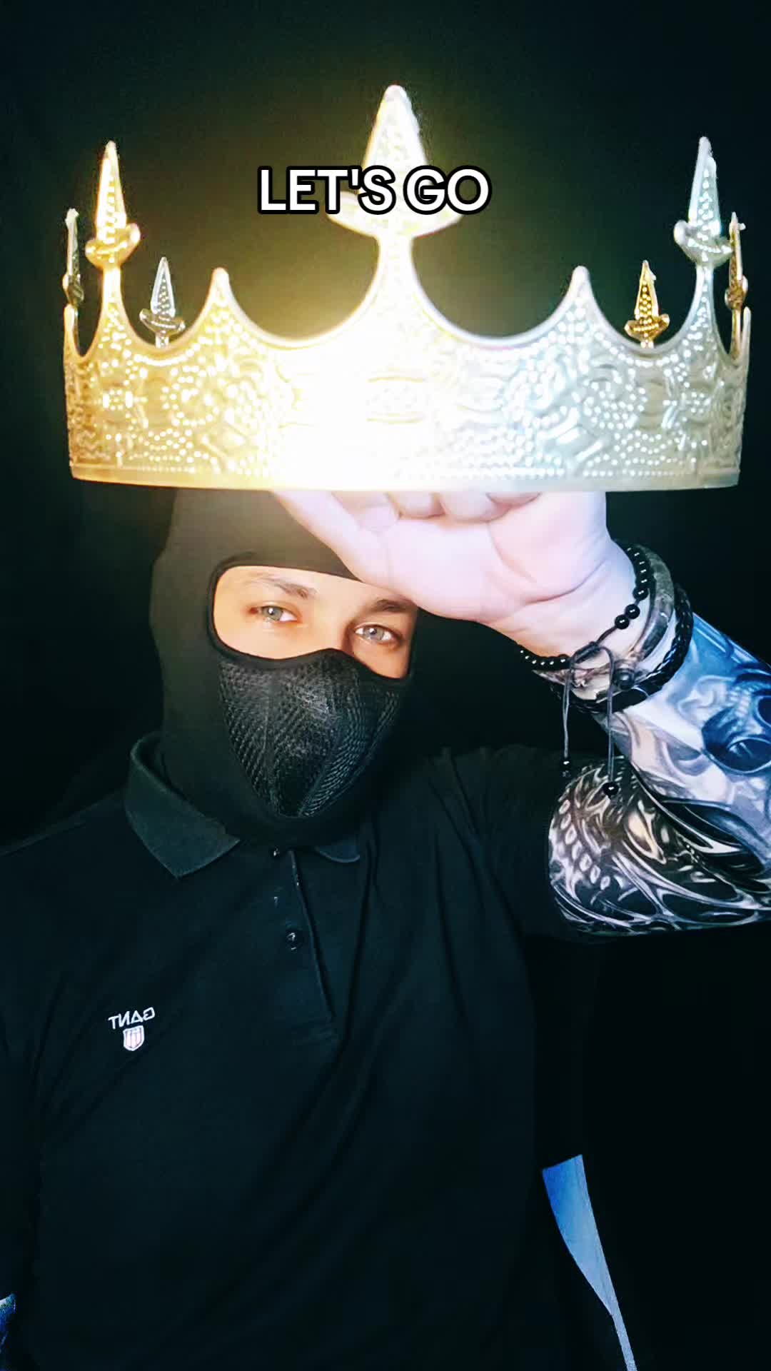 @𝕂𝕀ℕ𝔾 𝕆𝔽 𝔽IGHTERS🥷👑