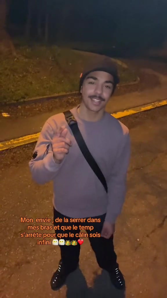 @Gitano Moreno🦔🦔