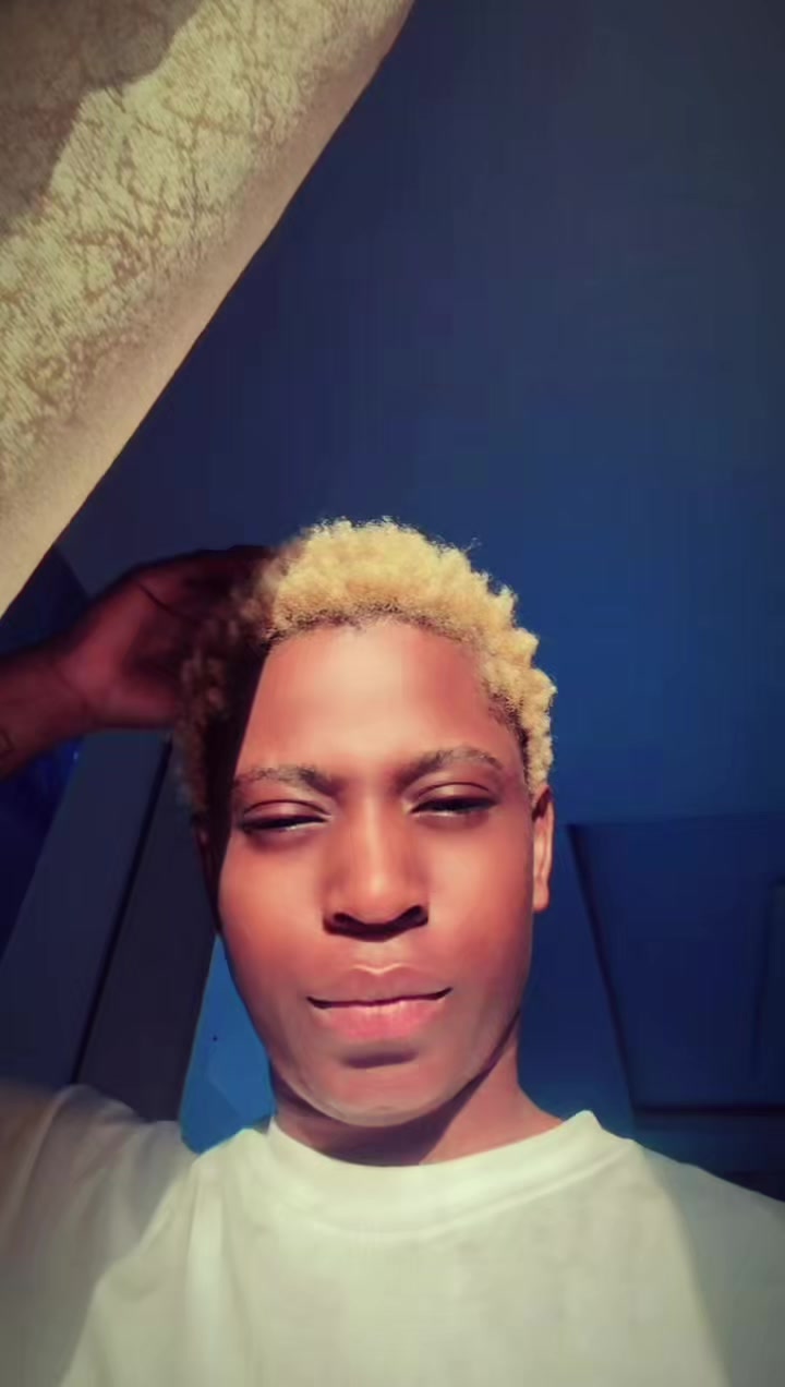 @VIOLAF&yen;N 🚀