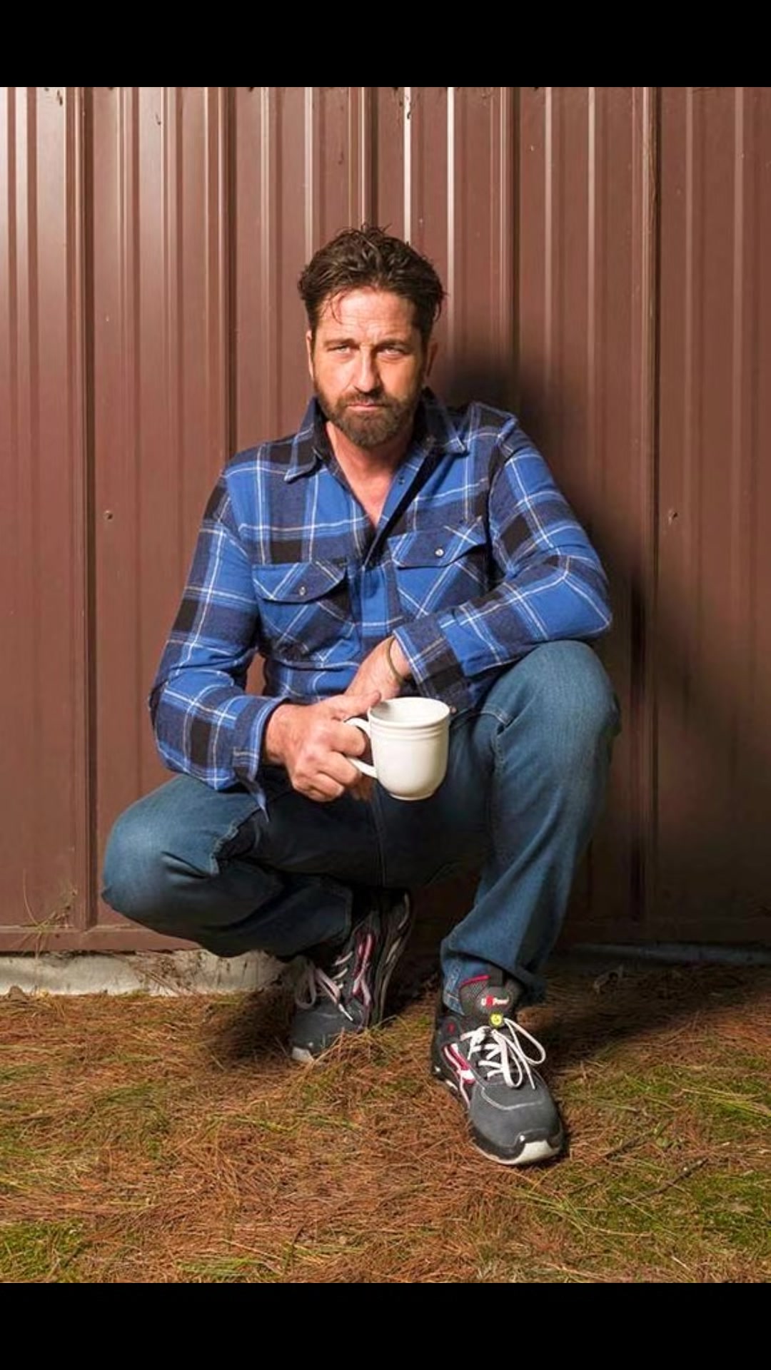 @Gerard Butler for real