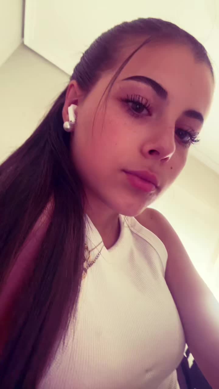@𝐦𝐚𝐫𝐭𝐚