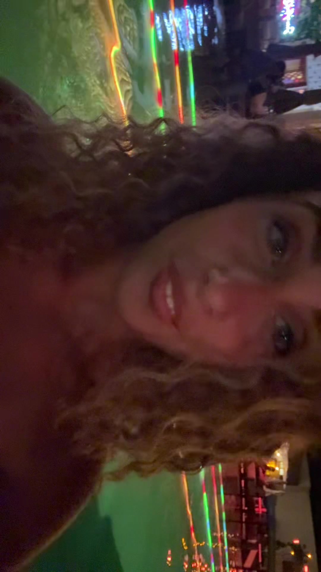@🥂💫🪩🐆