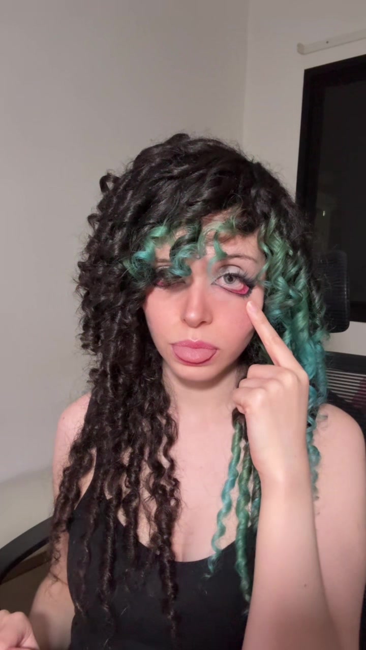 @CamiCami 🥀🥀
