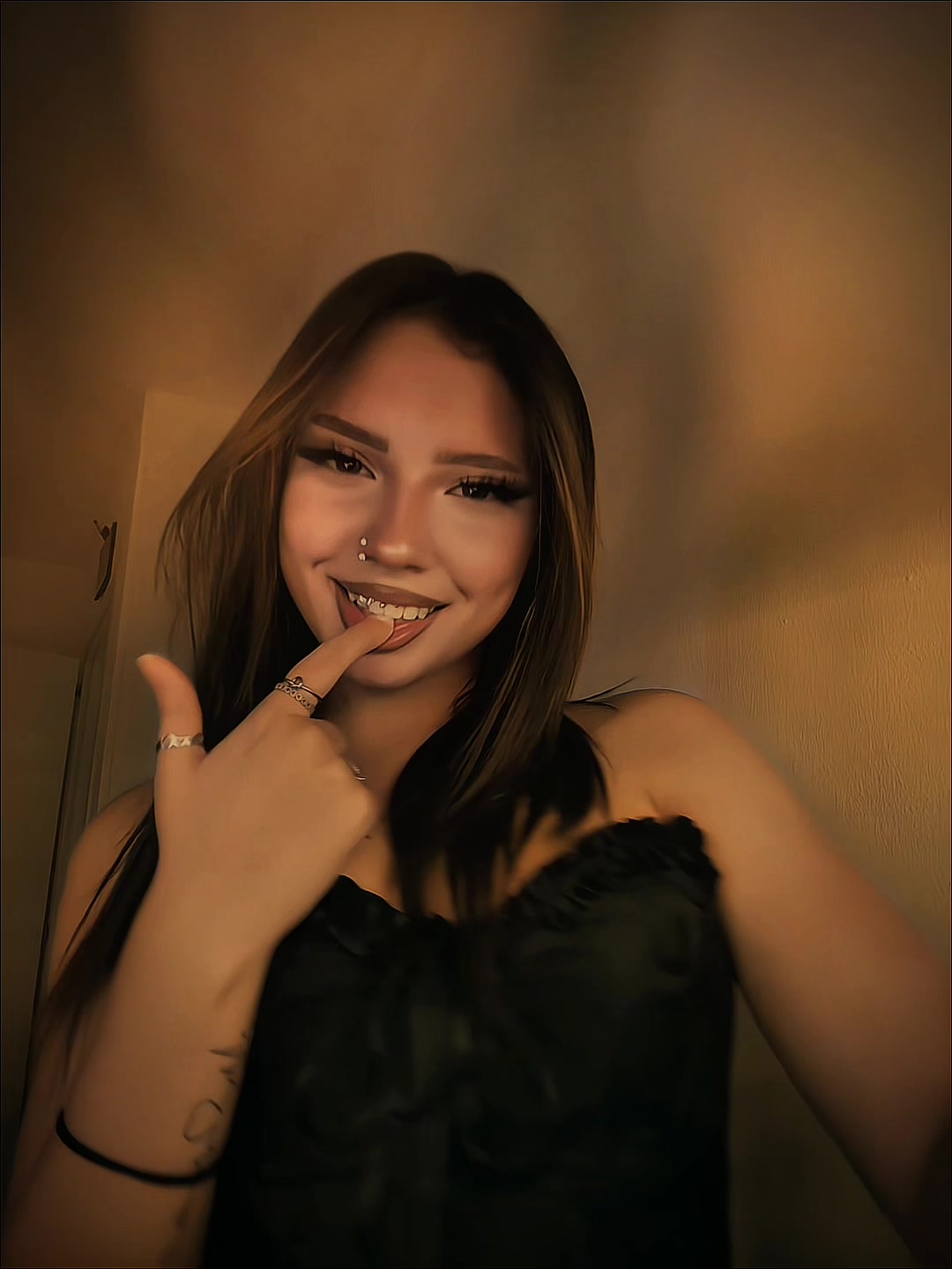 @𝕱𝖆𝖚𝖘𝖙𝖎𝖓𝖔🍷𝕮𝖆𝖕𝖈𝖚𝖙
