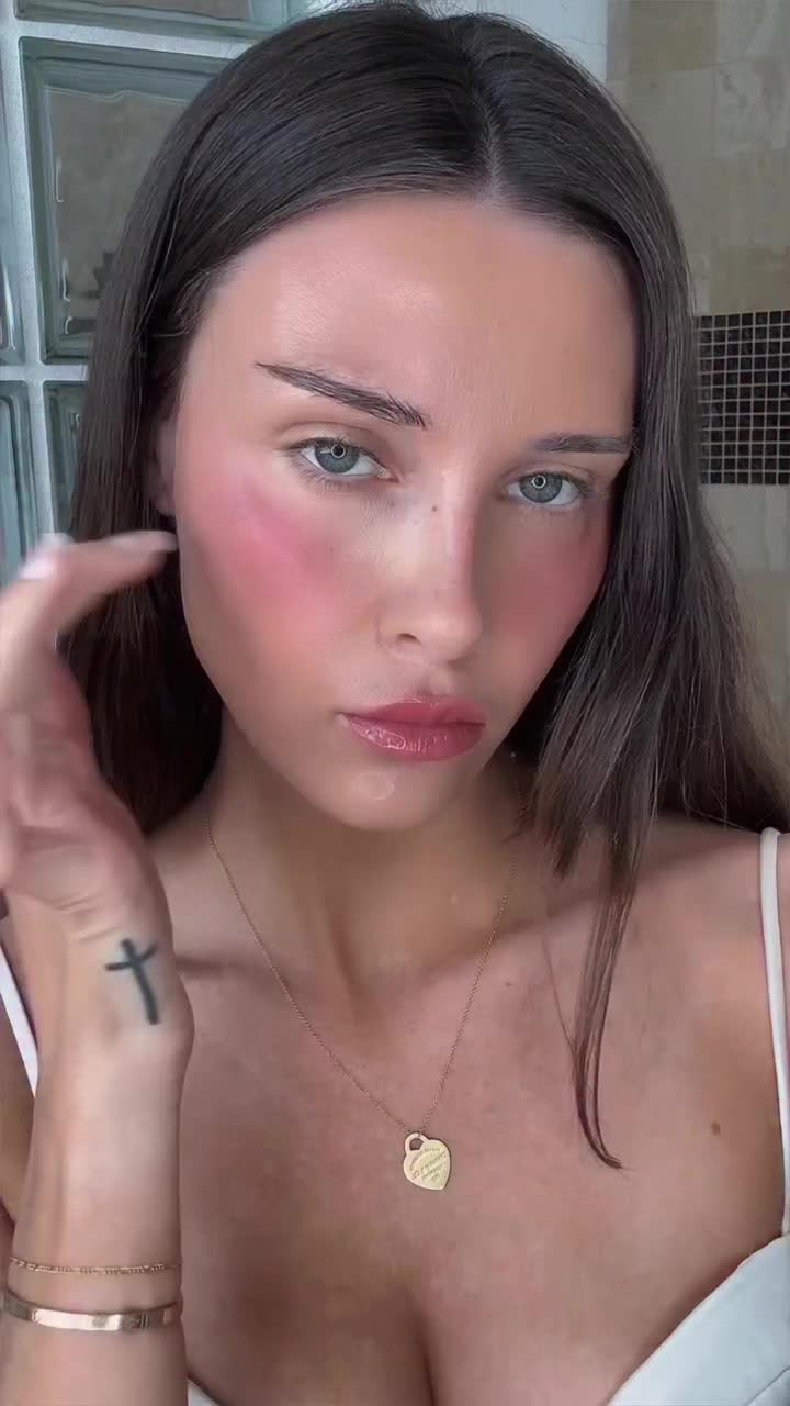 @Shop by Makeup