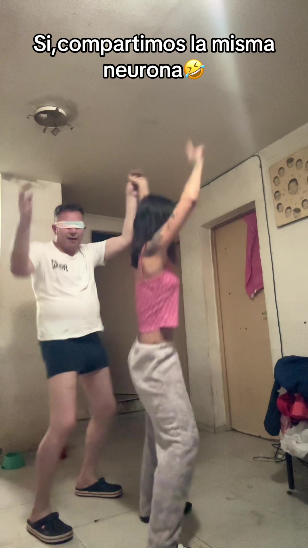 @____gomezmore
