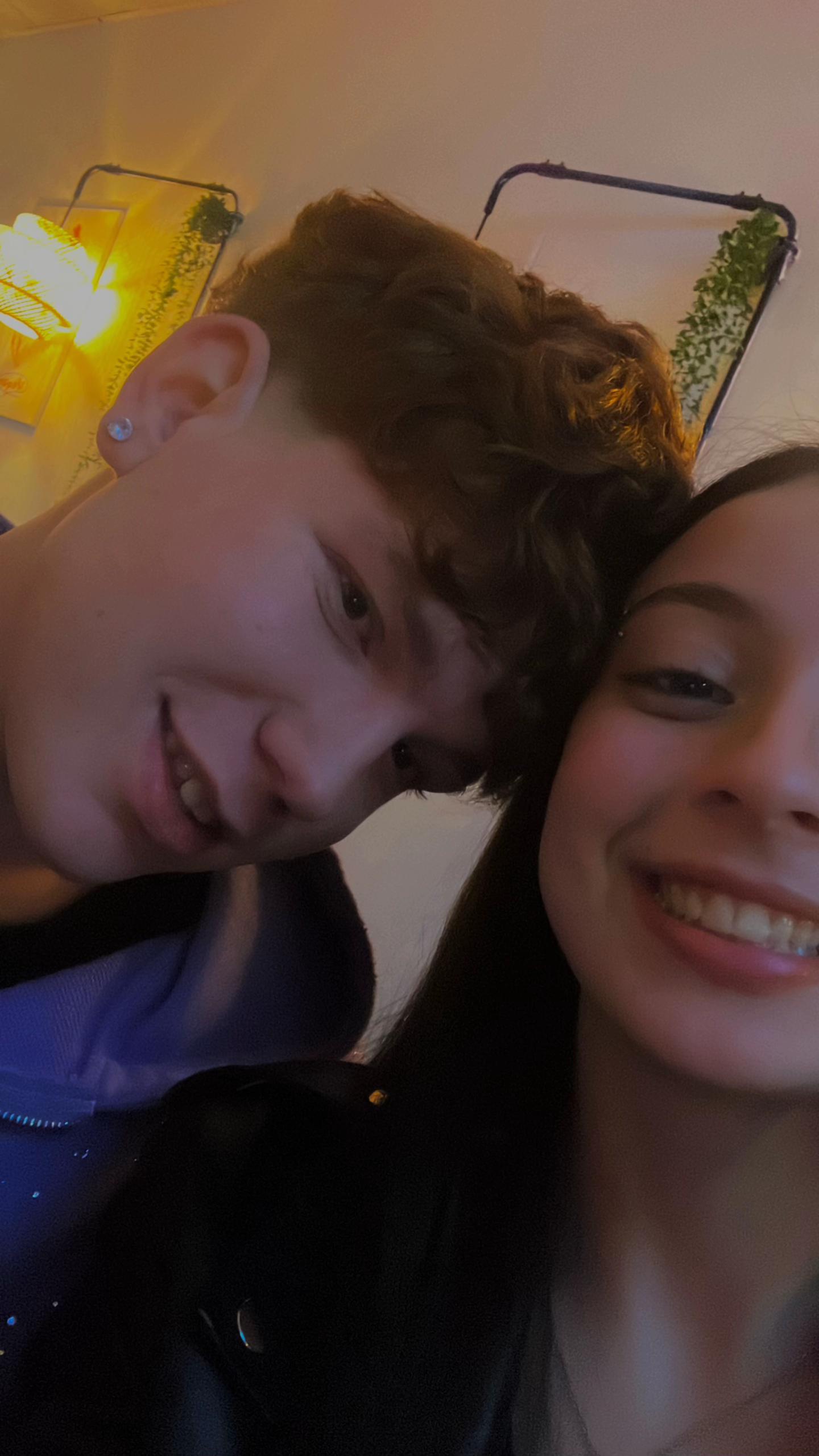 @maría