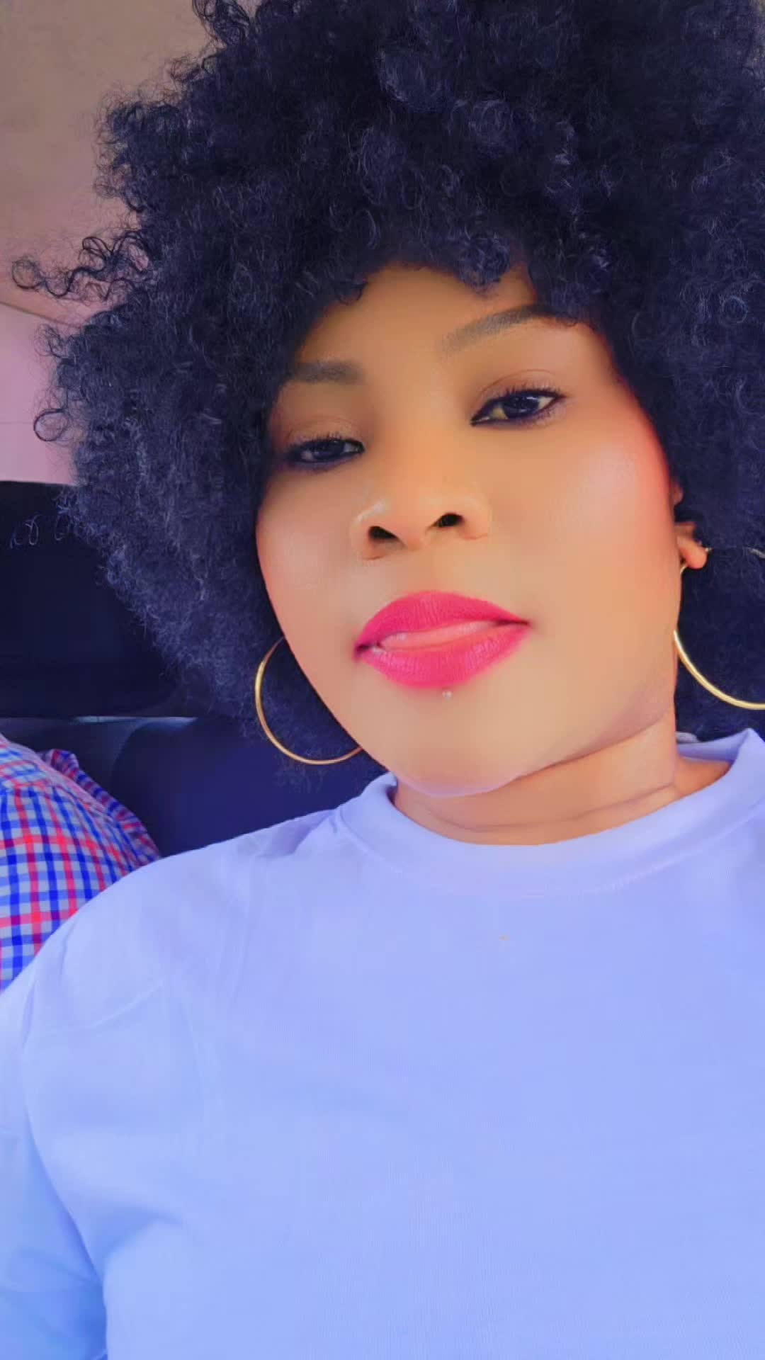 @reine m&egrave;re de Guin&eacute;e