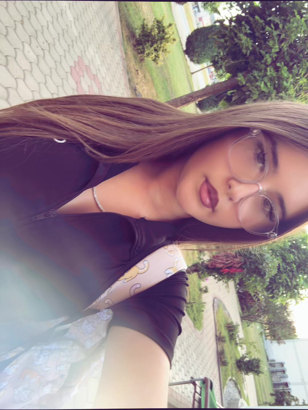 @♕