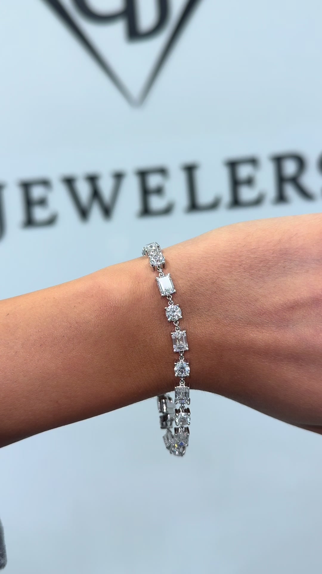 @Gem Jewelers Co