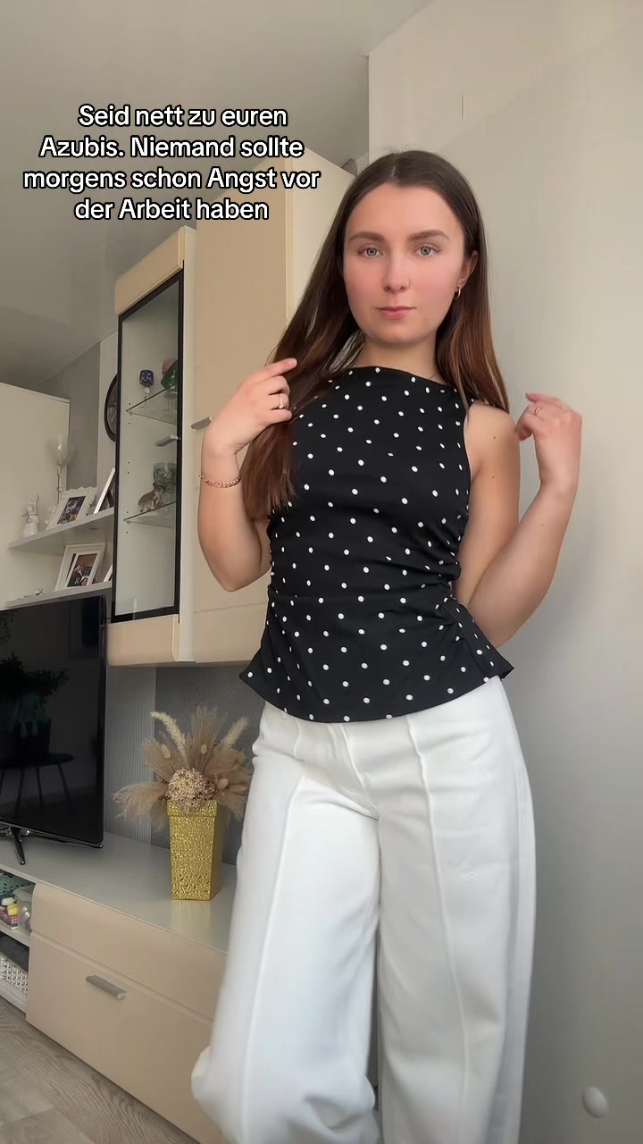 @Leonie