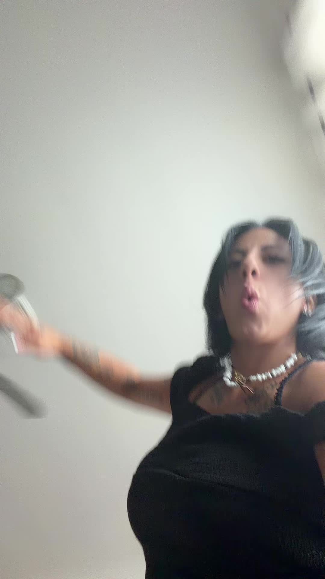 @Yle944