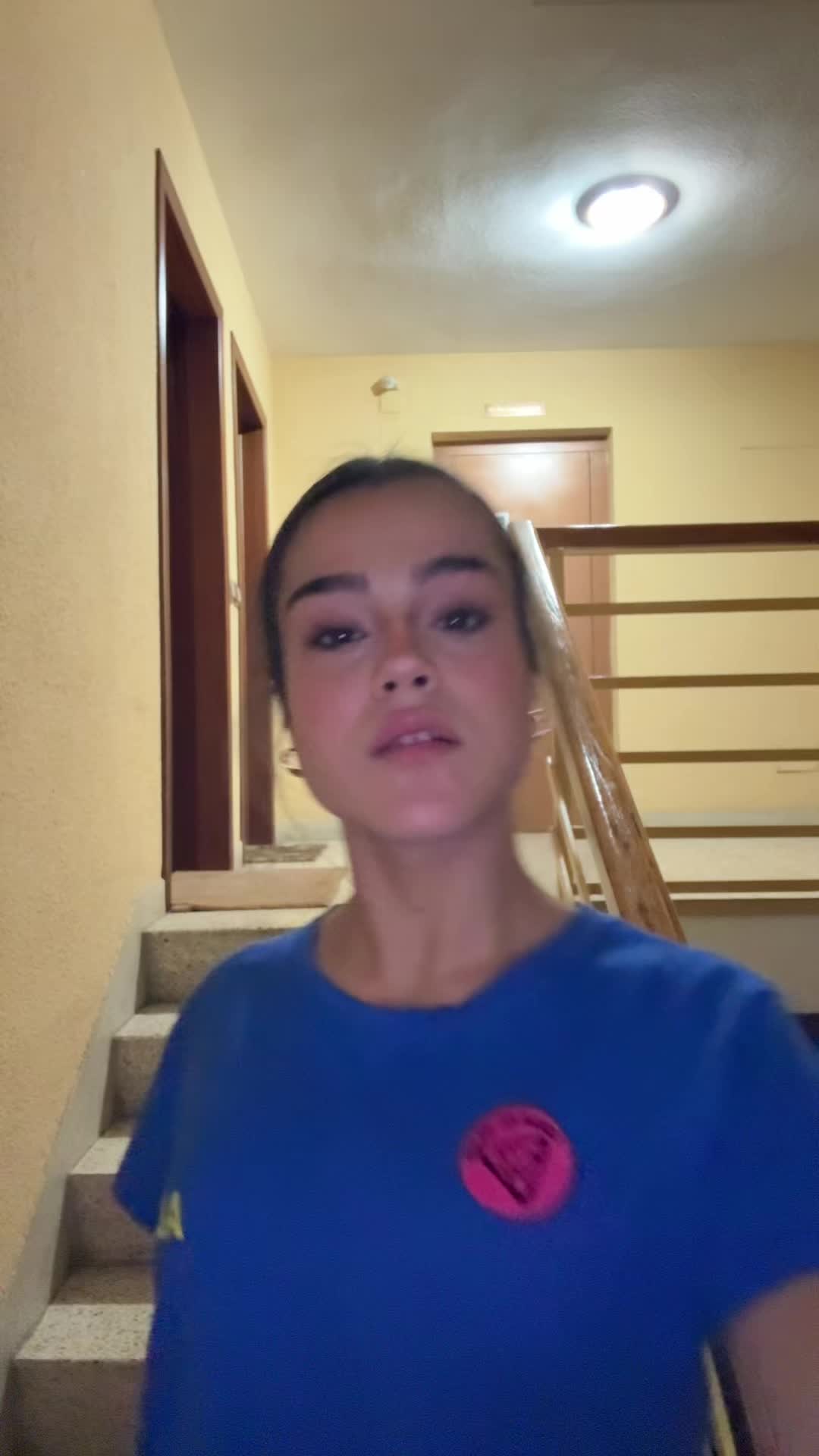 @𝒜𝓁𝒷𝒶 🎀