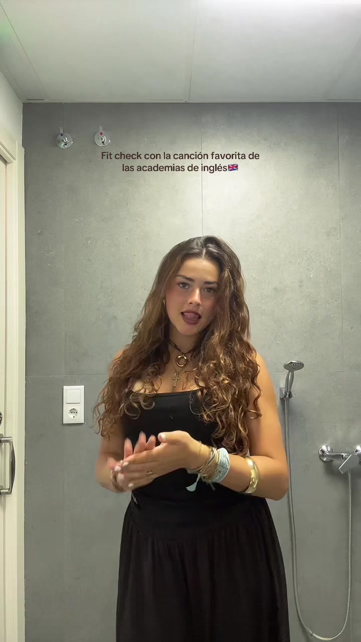 @Lena🎧